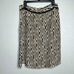 Ann Taylor 100% silk geometrical pattern knee length career skirt Size 12